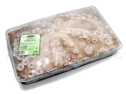 Flowpack makinede tabakta dondurulmuş bütün ahtapot paketleme