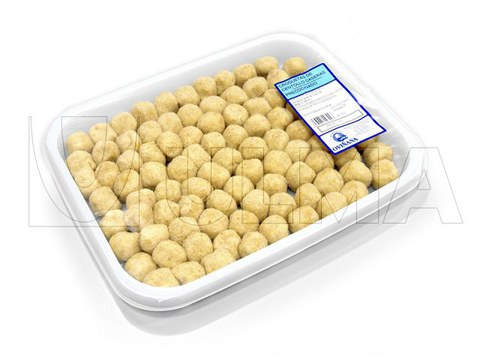 Hazır tabak kapama makinesinde yengeç kroket paketleme