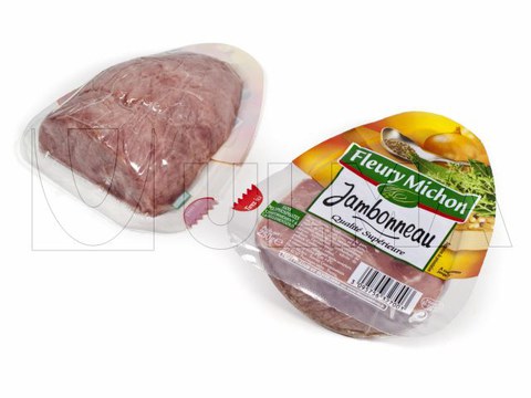 Termoform makinede yumuşak alt filmle vakumlu yarım jambon paketleme