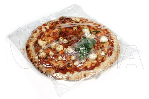 Flowpack makinede modifiye atmosferde shrink lamine filmle  taze pizza paketleme