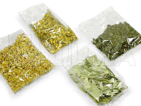 Dikey makinede yastık tipi körüklü pakette kuru çiçek ve bitki paketleme