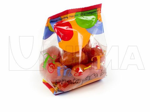 Dikey makinede altı düz pakette çeri (cherry) domates paketleme