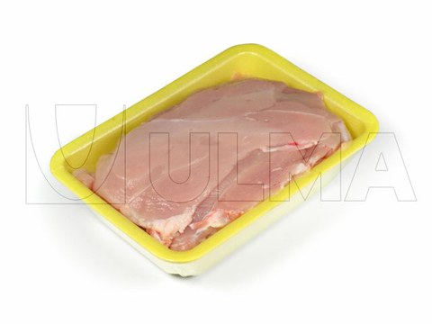 Streç filmle tabakta tavuk göğsü paketleme
