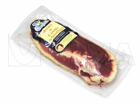 Termoform makinede yumuşak alt filmle vakumlu ördek parçaları paketleme