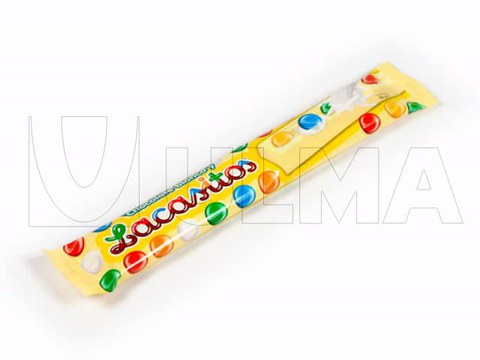 Flowpack makinede çikolata barı paketleme