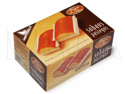 Yandan yapıştırmalı (side seal) makinede shrink filmle kutulu kek paketleme