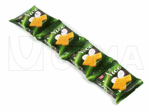 Flowpack makinede grup bisküvi paketleme